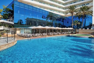 Sisäuima-allas, ulkouima-allas