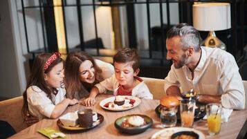 Local and international cuisine