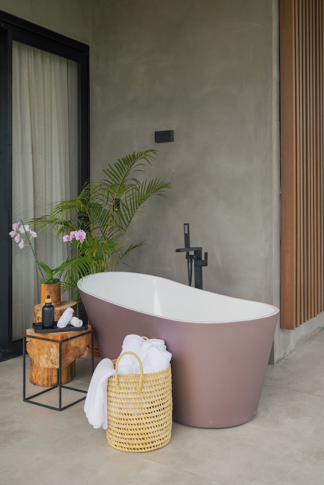 Surf Synergy Surf and Wellness Resort by null