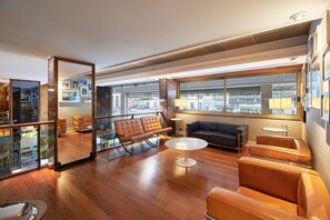 Sala de estar en el lobby