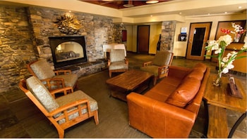 Interior entrance at Sunshine Mountain Lodge