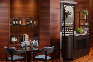 Bar (on property) - NH Bologna Villanova (Bologna)