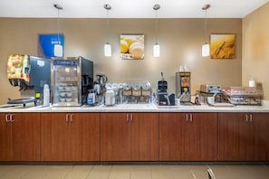 Petit déjeuner buffet compris tous les jours