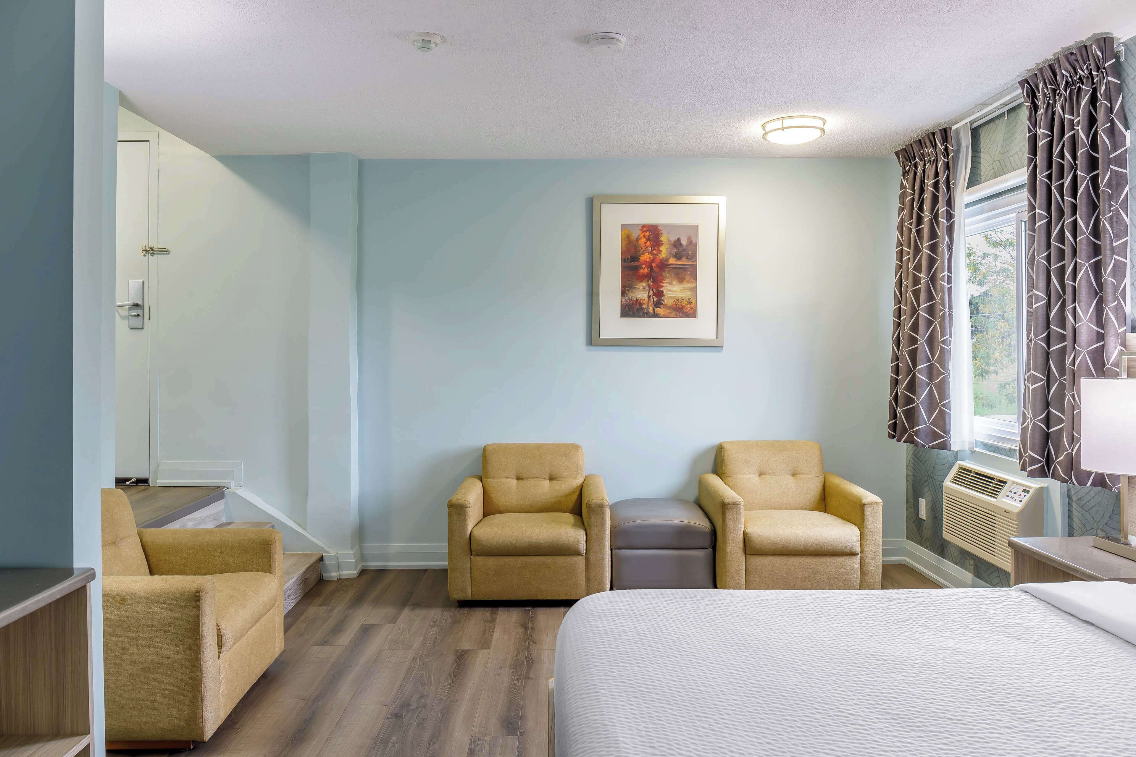 Foto - Motel 6 Niagara Falls, ON Near the Falls