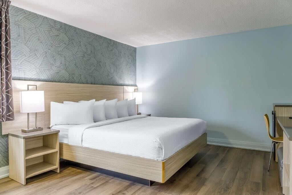 Literie de qualité supérieure, décoration personnalisée