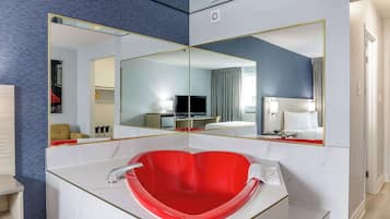 Premium bedding, individually decorated, individually furnished, desk