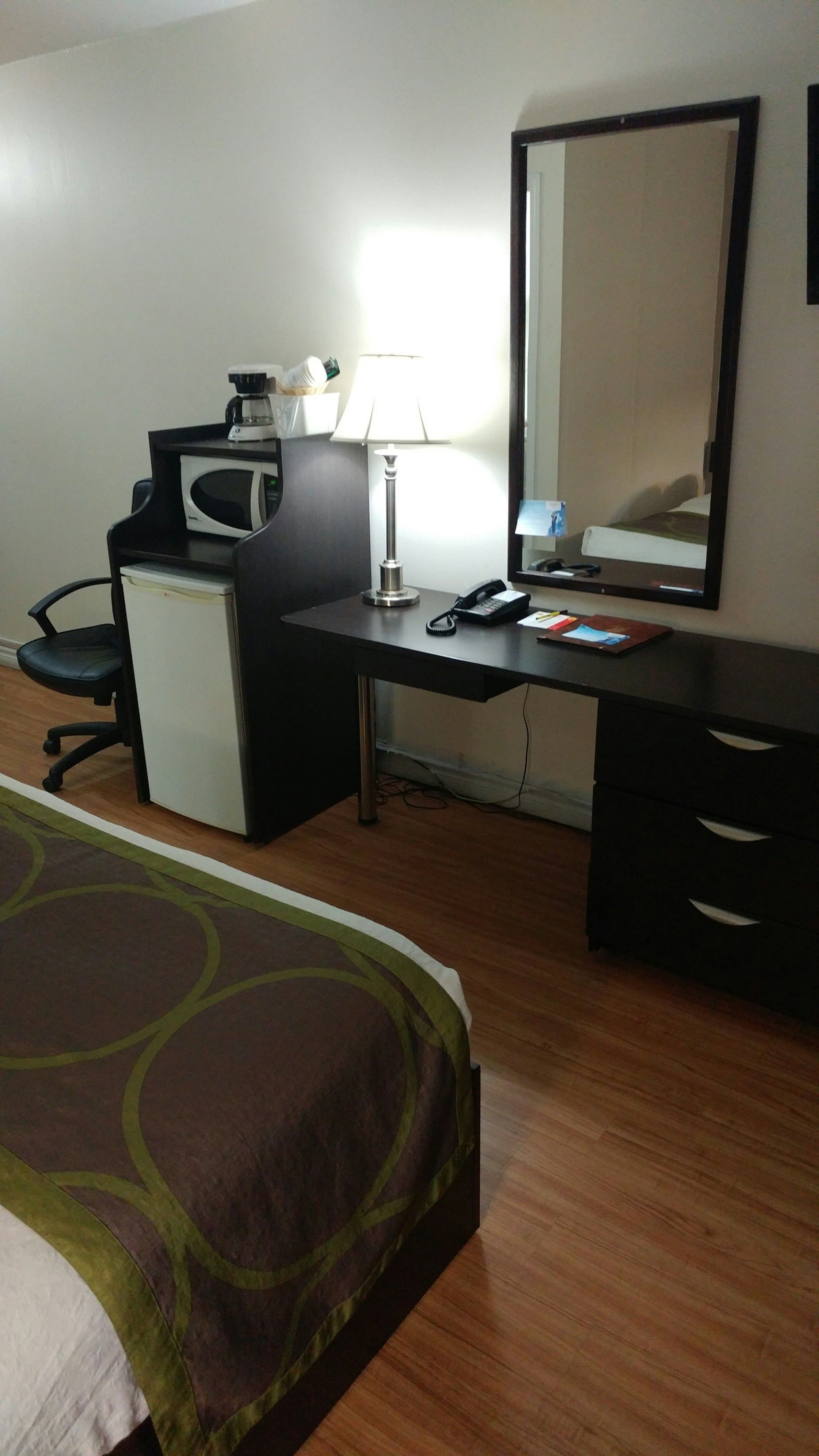 Foto - Super 8 by Wyndham Cambridge/Kitchener/Waterloo Area