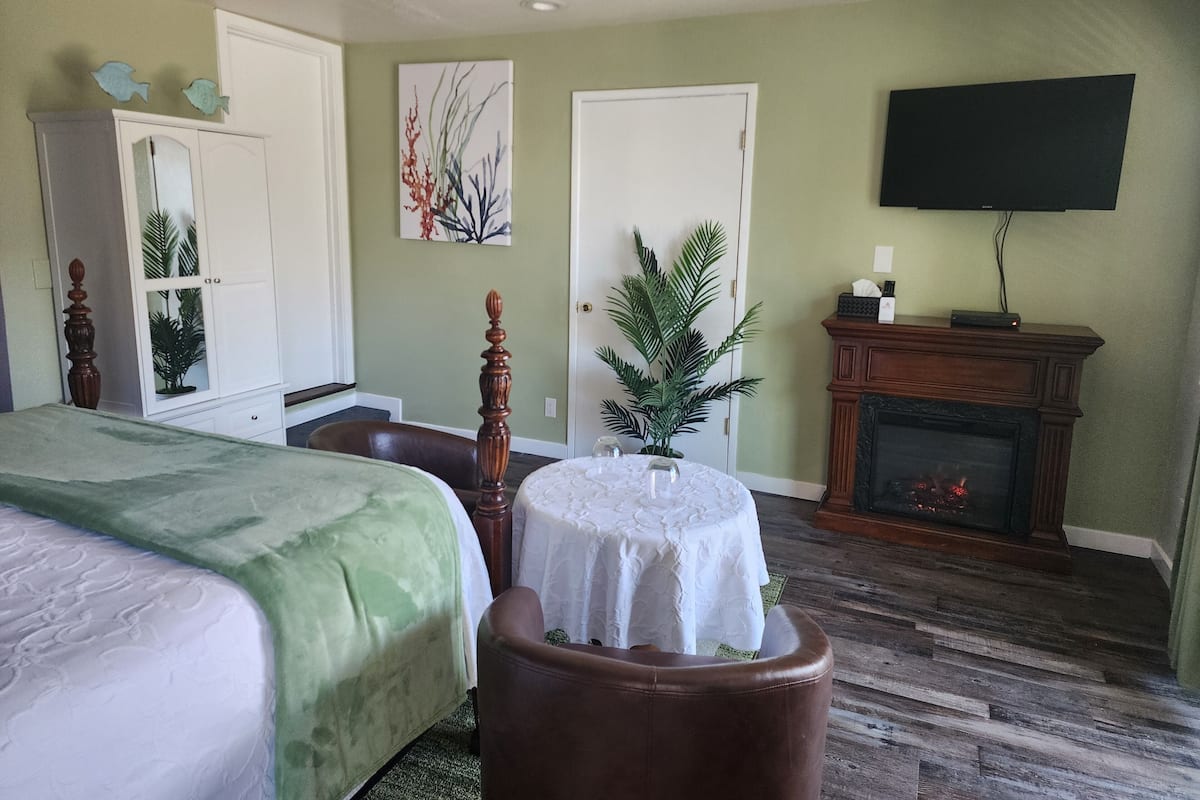 Cypress Queen and Twin | Down comforters, individually decorated, individually furnished