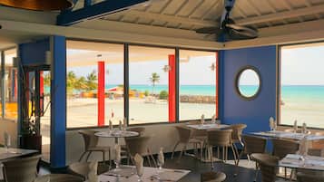 Breakfast, lunch, dinner served; international cuisine, ocean views