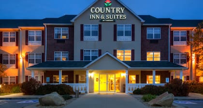 Country Inn & Suites by Radisson, Mason City, IA
