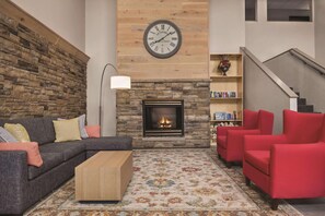 Lobby - Country Inn & Suites by Radisson, Cottage Grove, MN (Cottage Grove)