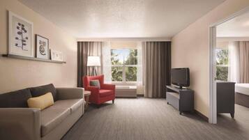 Desk, blackout curtains, iron/ironing board, free WiFi