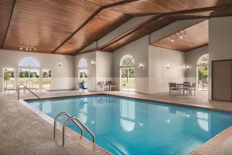 Indoor pool. Country Inn & Suites by Radisson, Cottage Grove, MN