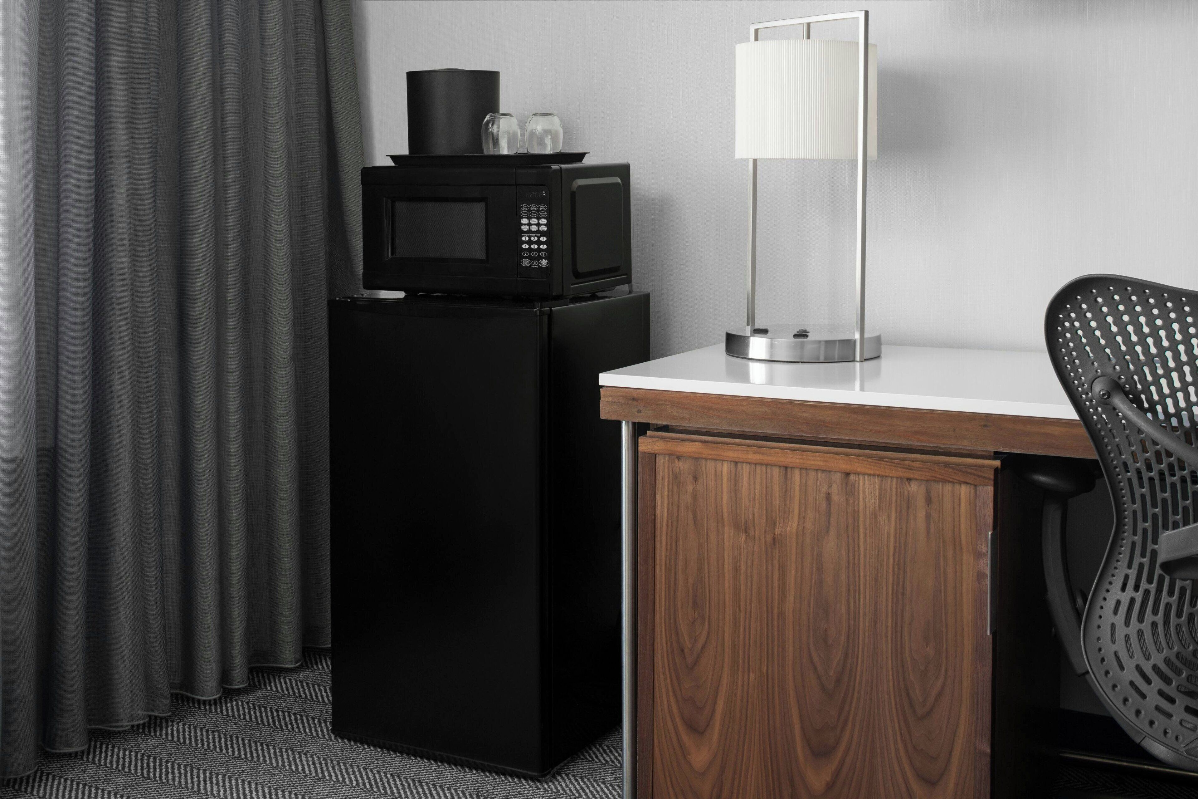 in-room safe, desk, laptop workspace, blackout curtains