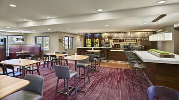 Daily cooked-to-order breakfast for a fee