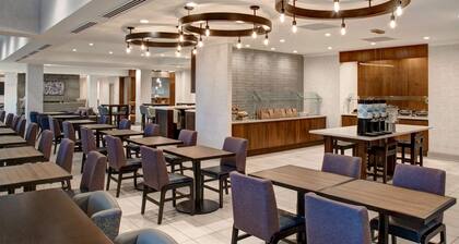 Hilton Garden Inn Kansas City