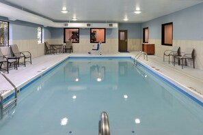 Piscine intérieure