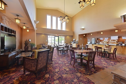 Holiday Inn Express & Suites Gillette by IHG