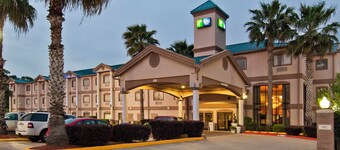 Holiday Inn Express Hotel & Suites Lake Charles by IHG