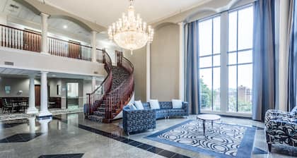 Holiday Inn Express Hotel & Suites Lake Charles by IHG