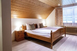 Standard-Doppelzimmer