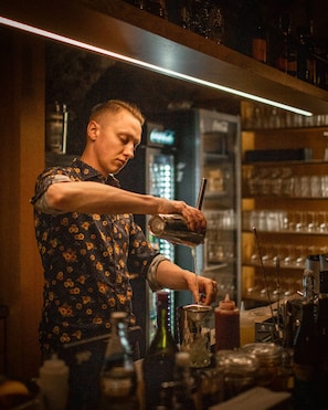 Bar (in der Unterkunft)