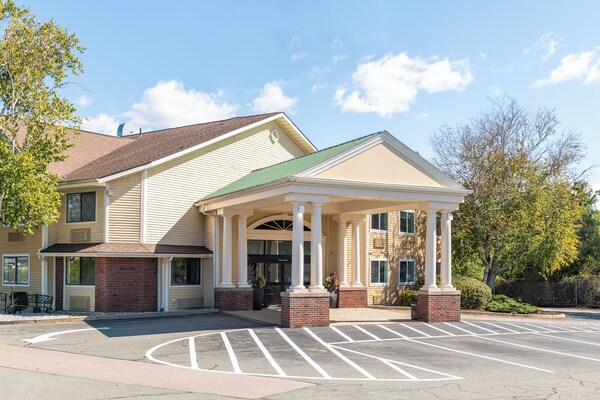 Best Western The Inn At Sharon/foxboro - Foxborough, MA