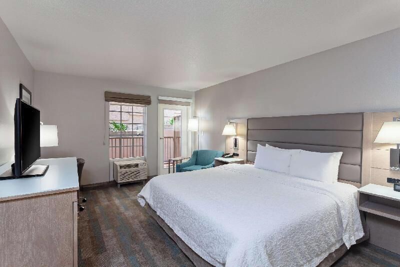 In-room safe, desk, iron/ironing board, free cots/infant beds