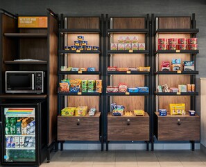 Lobby - Hampton Inn & Suites Hermosa Beach (Hermosa Beach)