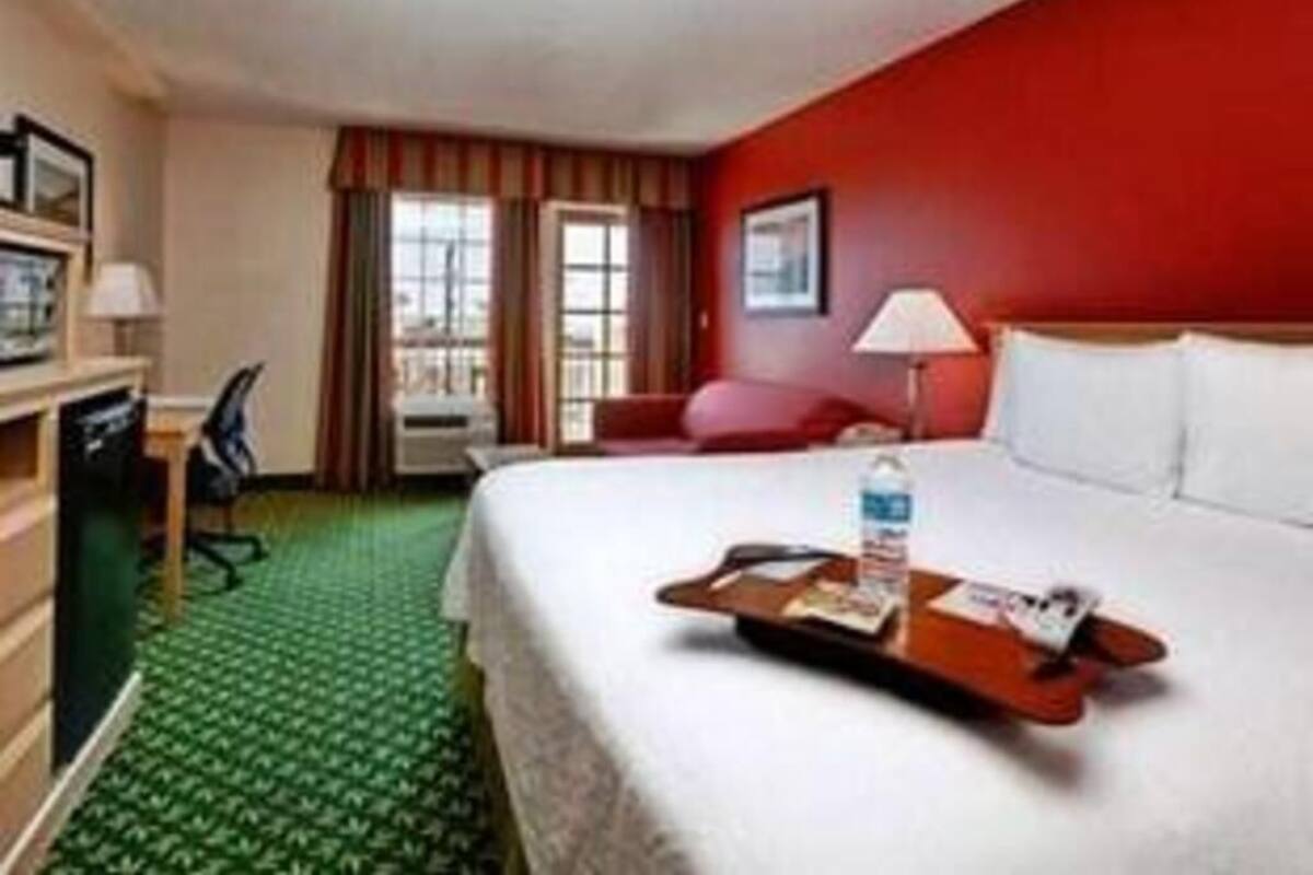 In-room safe, desk, iron/ironing board, free cots/infant beds