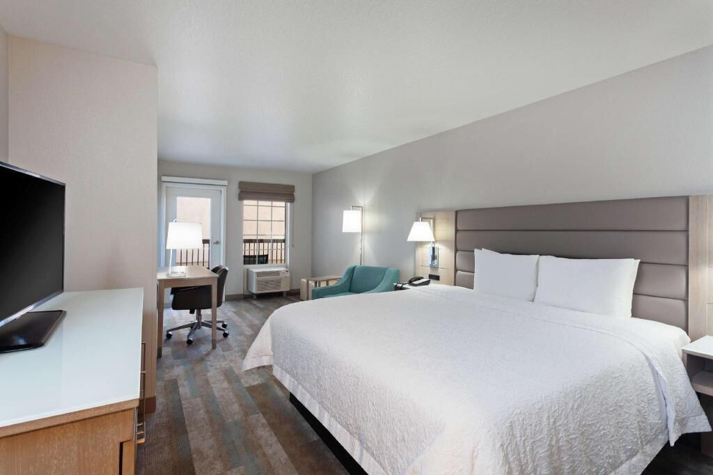 In-room safe, desk, iron/ironing board, free cots/infant beds