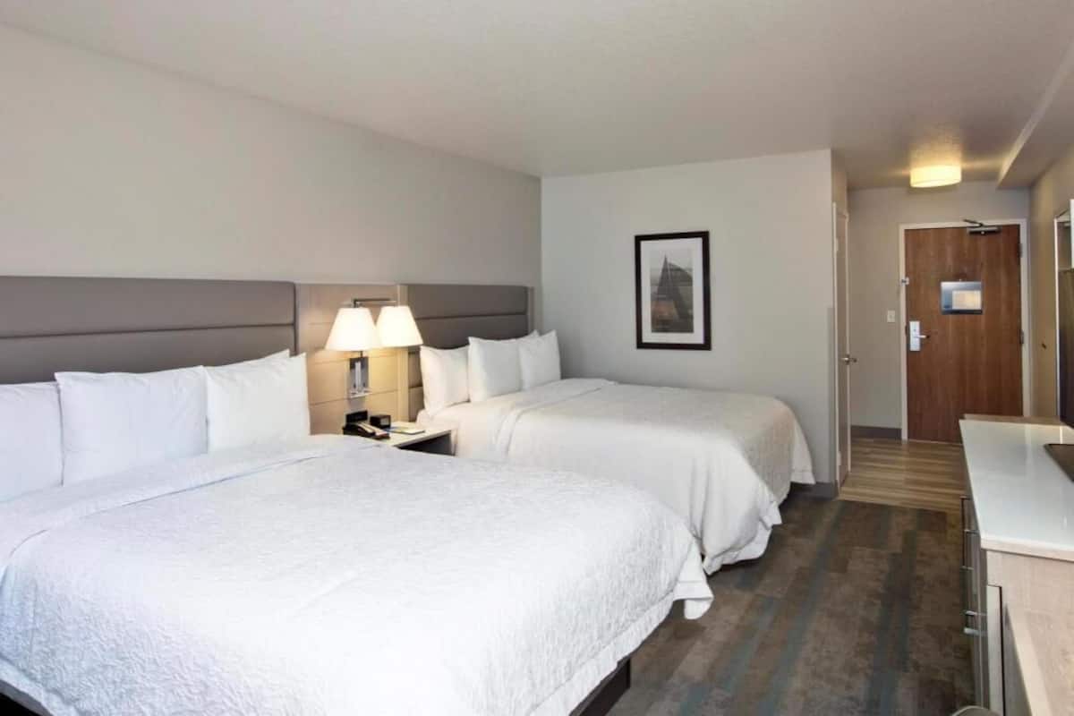 In-room safe, desk, iron/ironing board, free cots/infant beds
