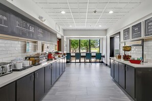 Free daily buffet breakfast