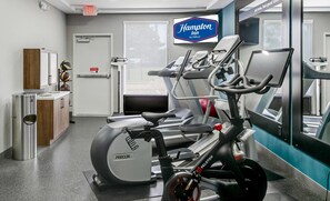 Fitness facility - Hampton Inn Houston-Pearland (Pearland)