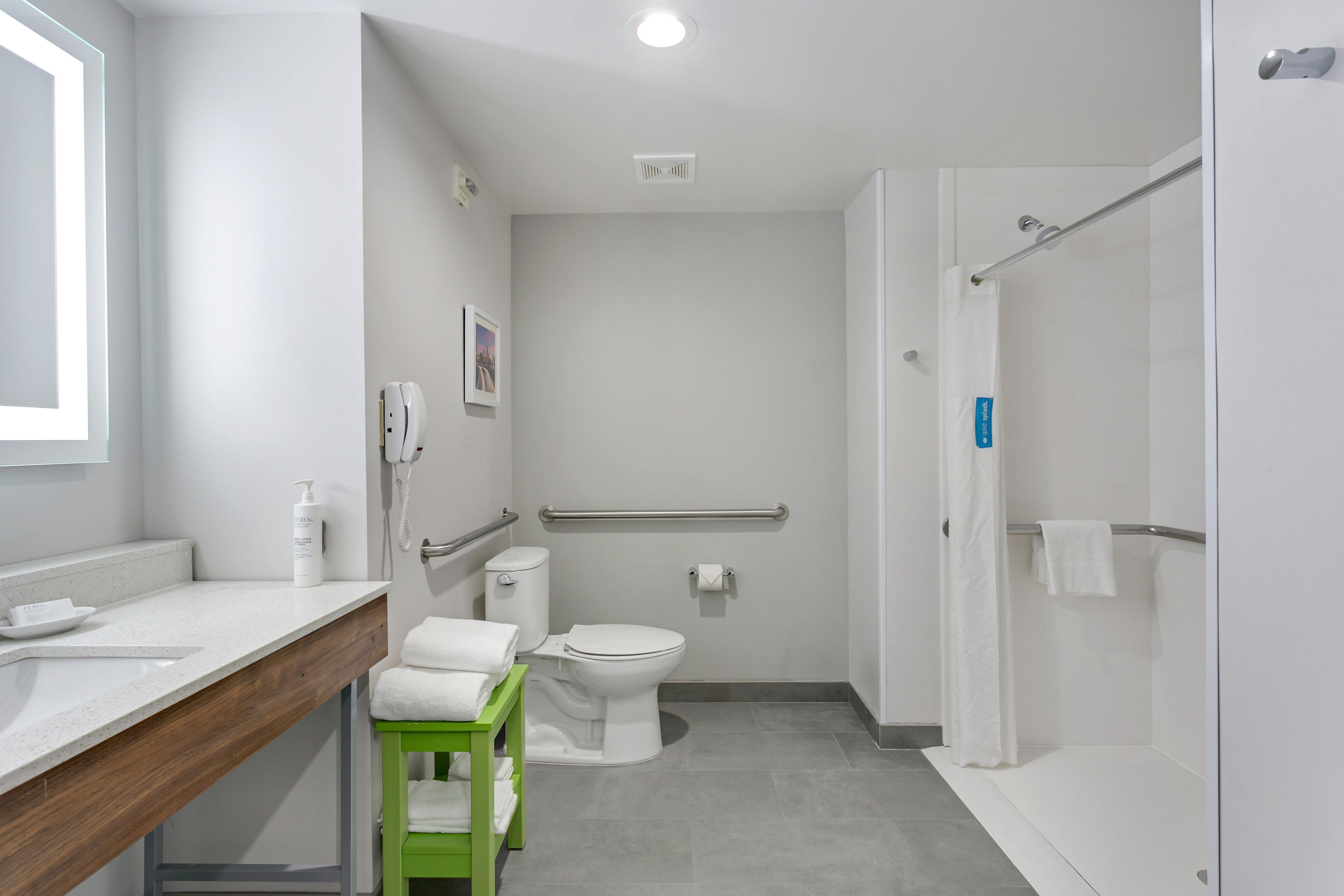 Shower kamar mandi