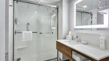 Regadera en el baño