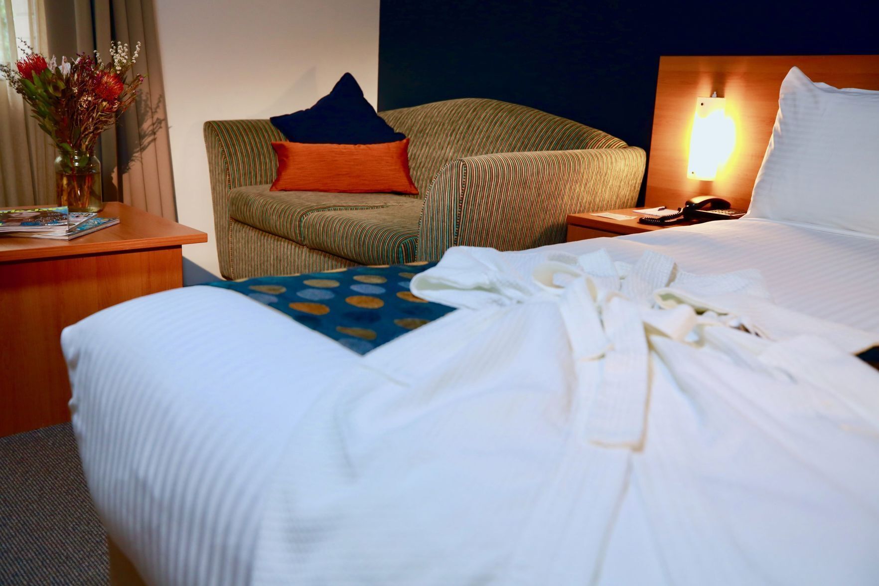 مكتب ومكواة/لوح كي وأسرّة أطفال/رضّع وواي فاي مجانًا