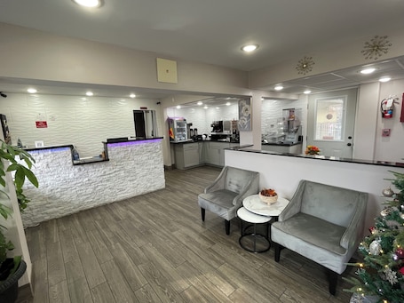 Reception. Smoky View Inn