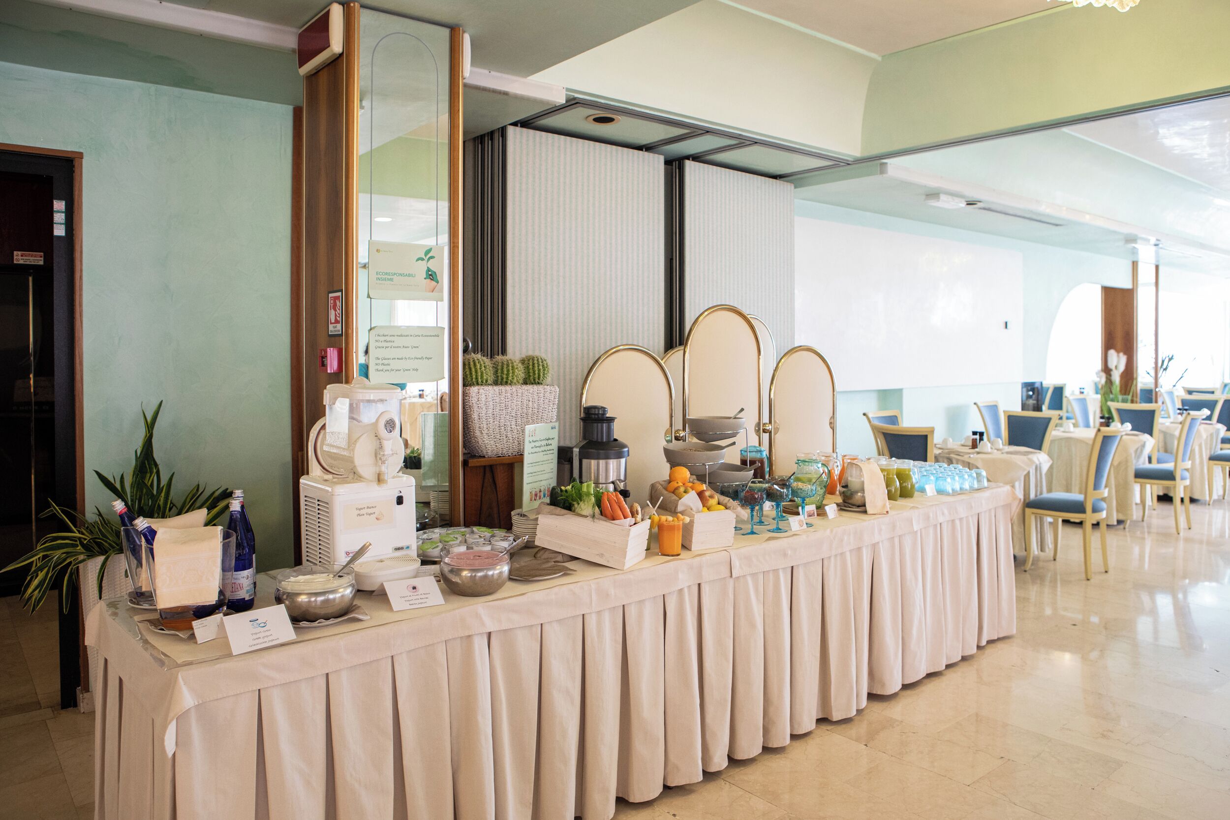 daily buffet breakfast (eur 10 per person)