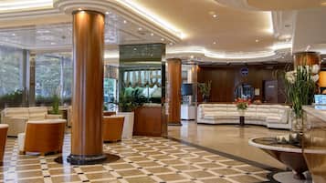 Sala de estar en el lobby