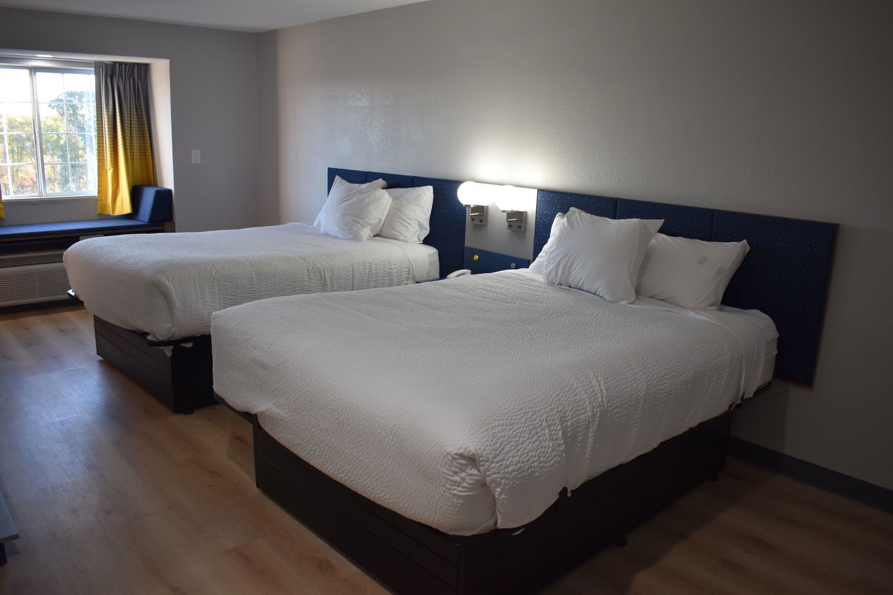 Egyptian cotton sheets, premium bedding, pillowtop beds, in-room safe