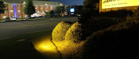 A sign for 'Macie & Sutton Attorneys at Law' at 'Eagle's Pointe Parkway'.