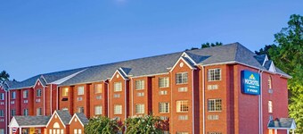 Microtel Inn & Suites by Wyndham Stockbridge/Atlanta I-75