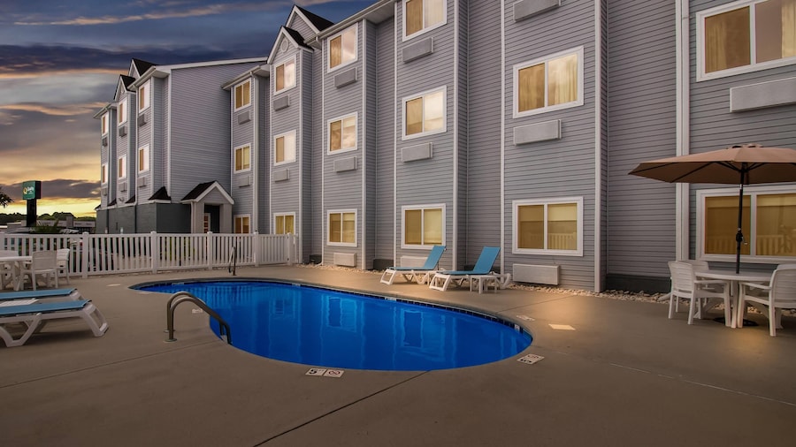 Quality Inn Shallotte near Ocean Isle Beach