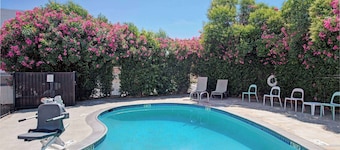 Super 8 by Wyndham Sacramento/Florin Rd