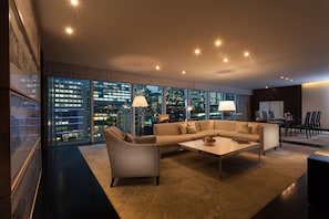 Suite, 1 Bedroom (Chairman's) | Hypo-allergenic bedding, down duvets, minibar, in-room safe