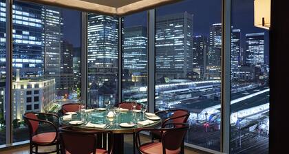 Four Seasons Hotel Tokyo at Marunouchi