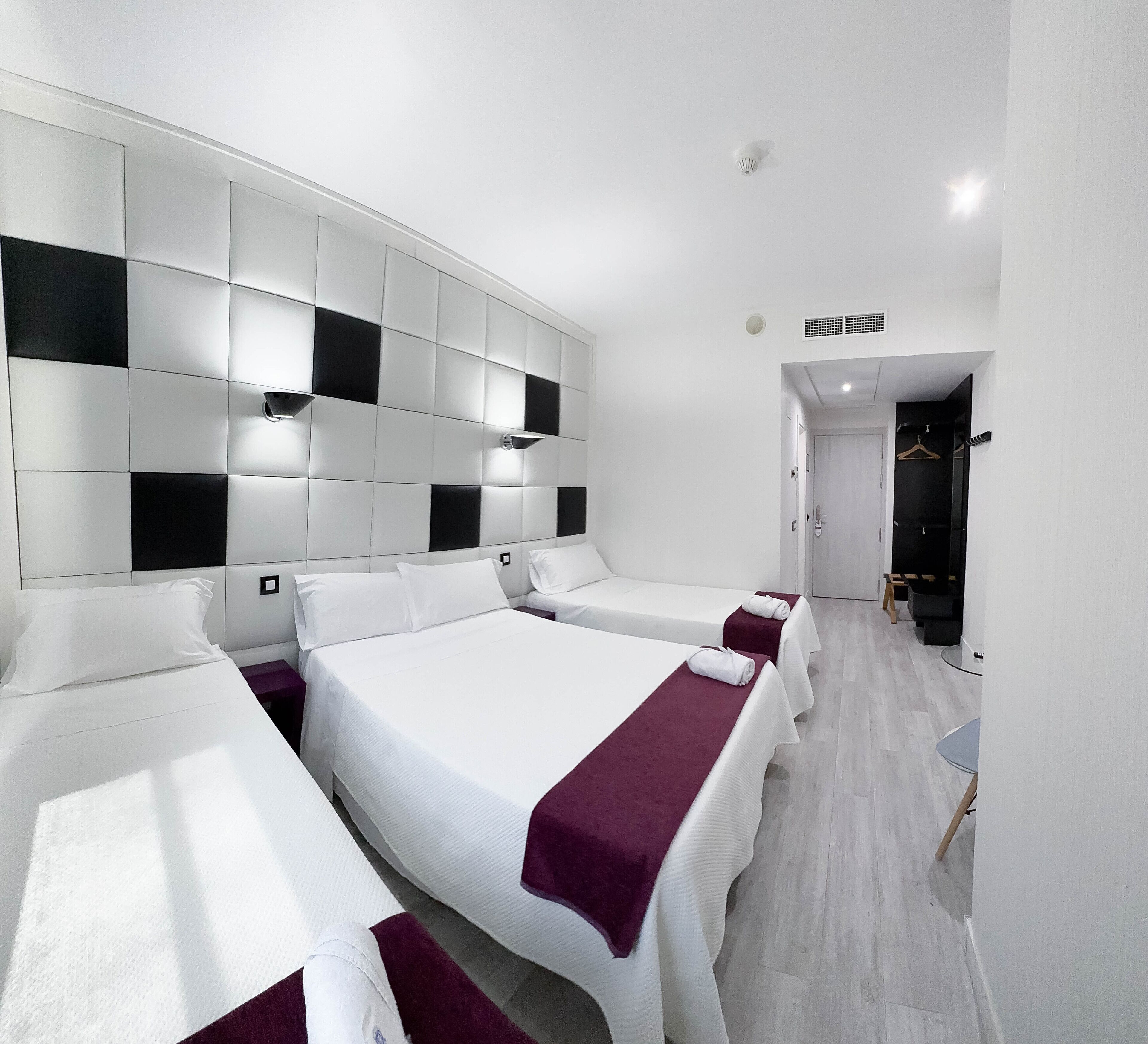 Photo - Hoteles Urbanos N Avenida de España