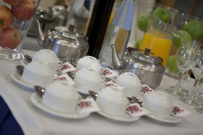 Daily buffet breakfast for a fee - Hotel Avenida de España (Fuenlabrada)