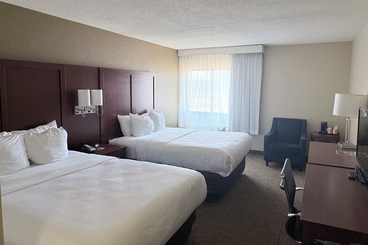 Bureau, espace de travail pour ordinateurs portables